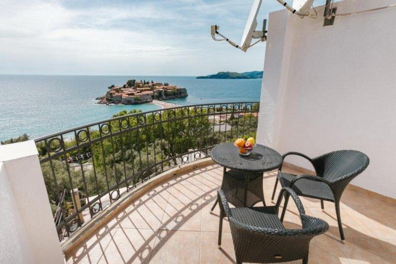 Monte Perla Residence Свети Стефан Екстериор снимка