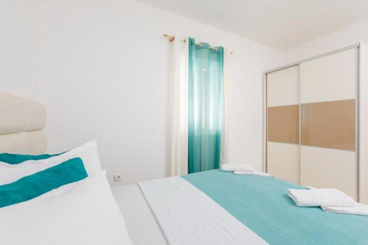 Monte Perla Residence Свети Стефан Екстериор снимка